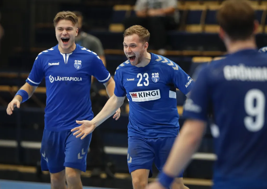 Clear wins put Finland and Georgia in driving seat