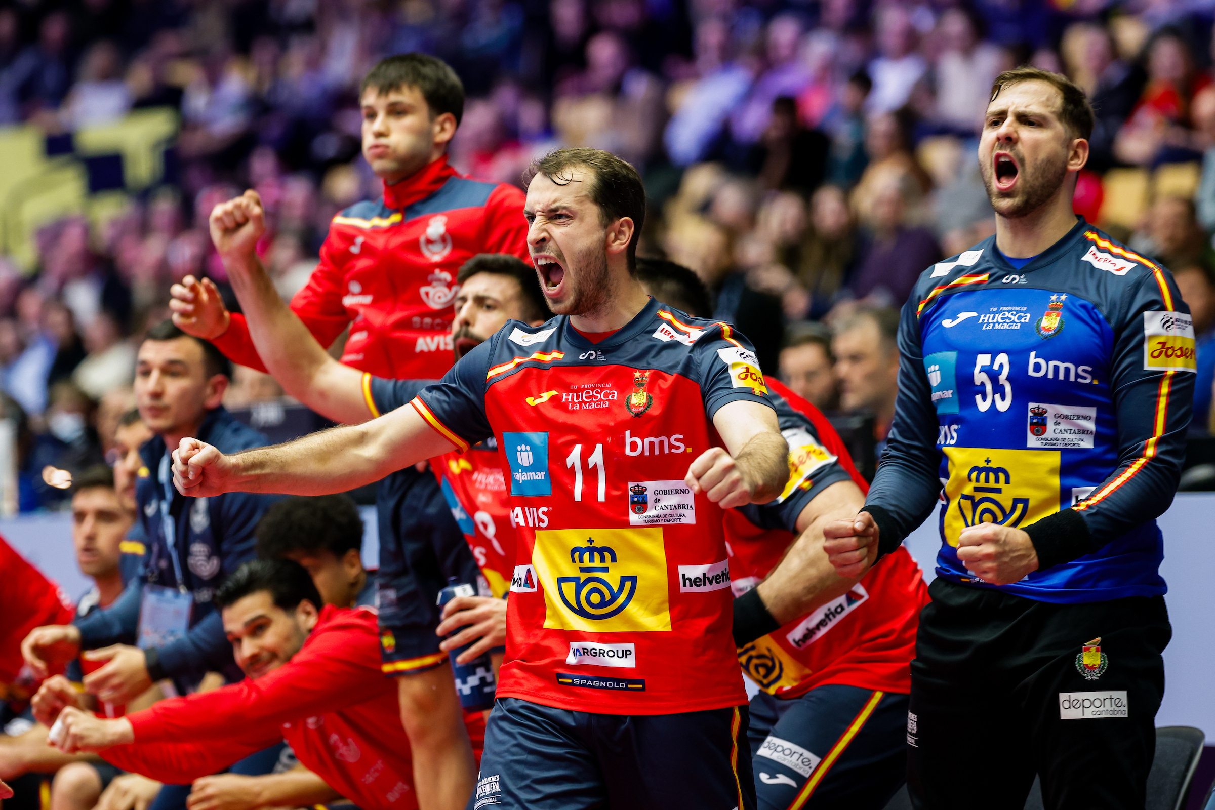Summary: Tight finishes in Herning, Oslo sees record wins