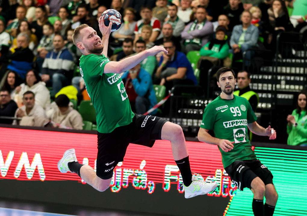 Ferencváros Handball Team Reaches Last Sixteen in European League