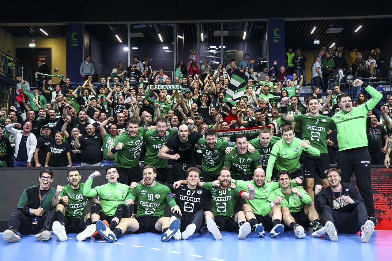 Ferencváros Handball Team Reaches Last Sixteen in European League