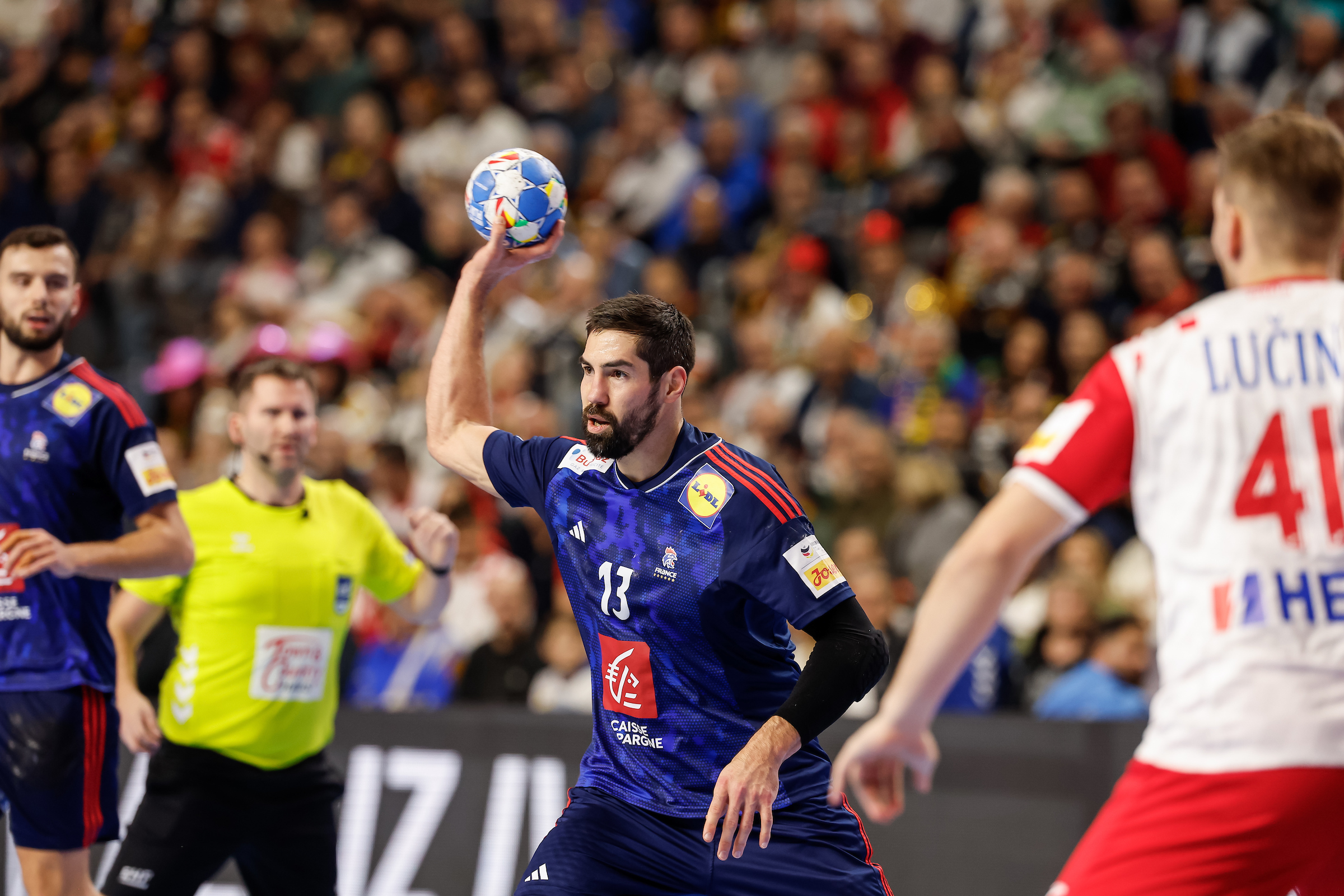 Karabatic sets goal-scoring record in France’s win