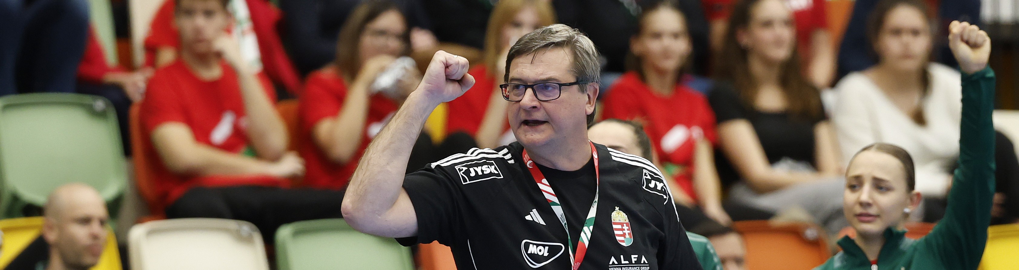 20251016 HUN TUR Coach Golovin