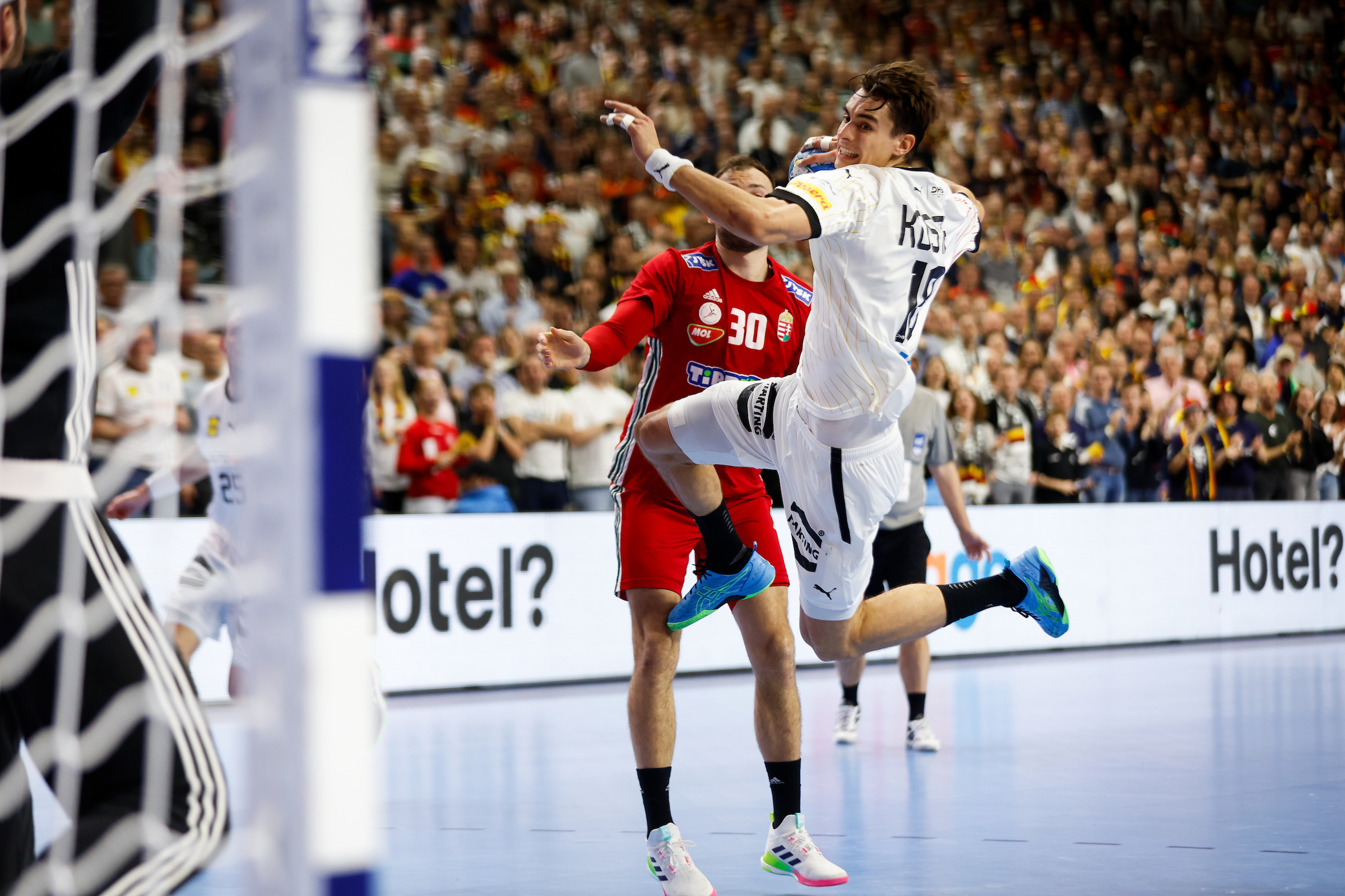 Germany stay alive with emphatic win against Hungary