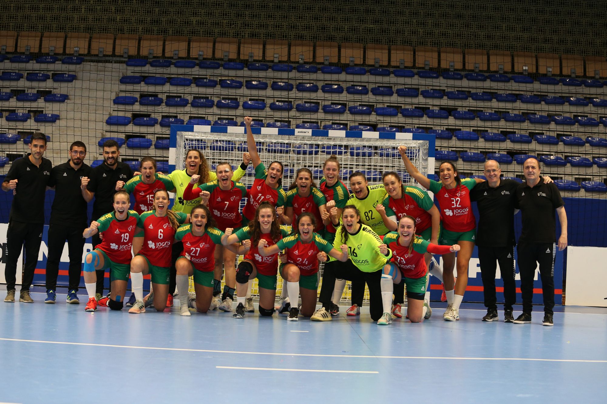 Portugal advance to the next phase in style