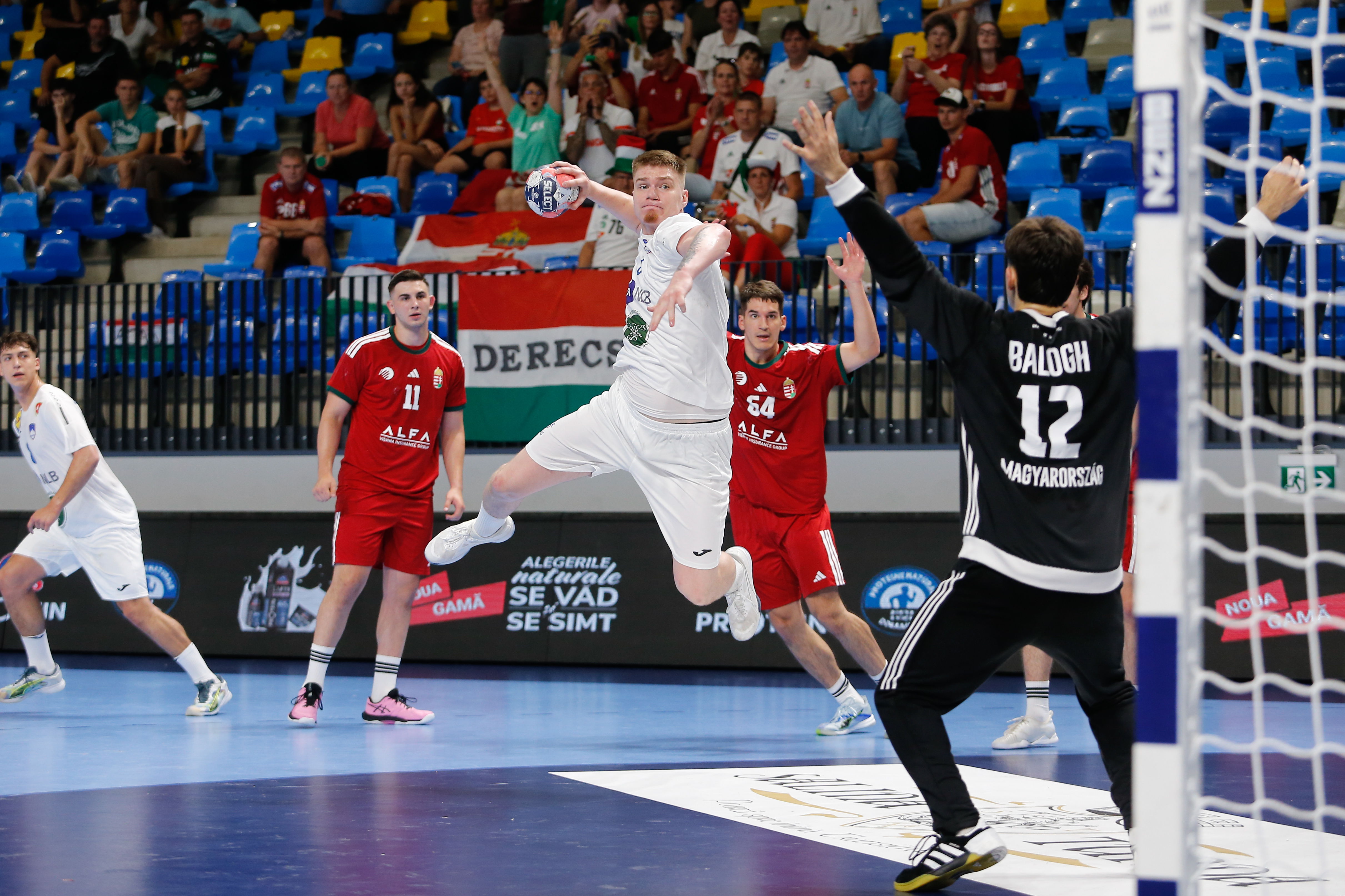 12 teams in main round still in race for Men's 20 EHF EURO title 