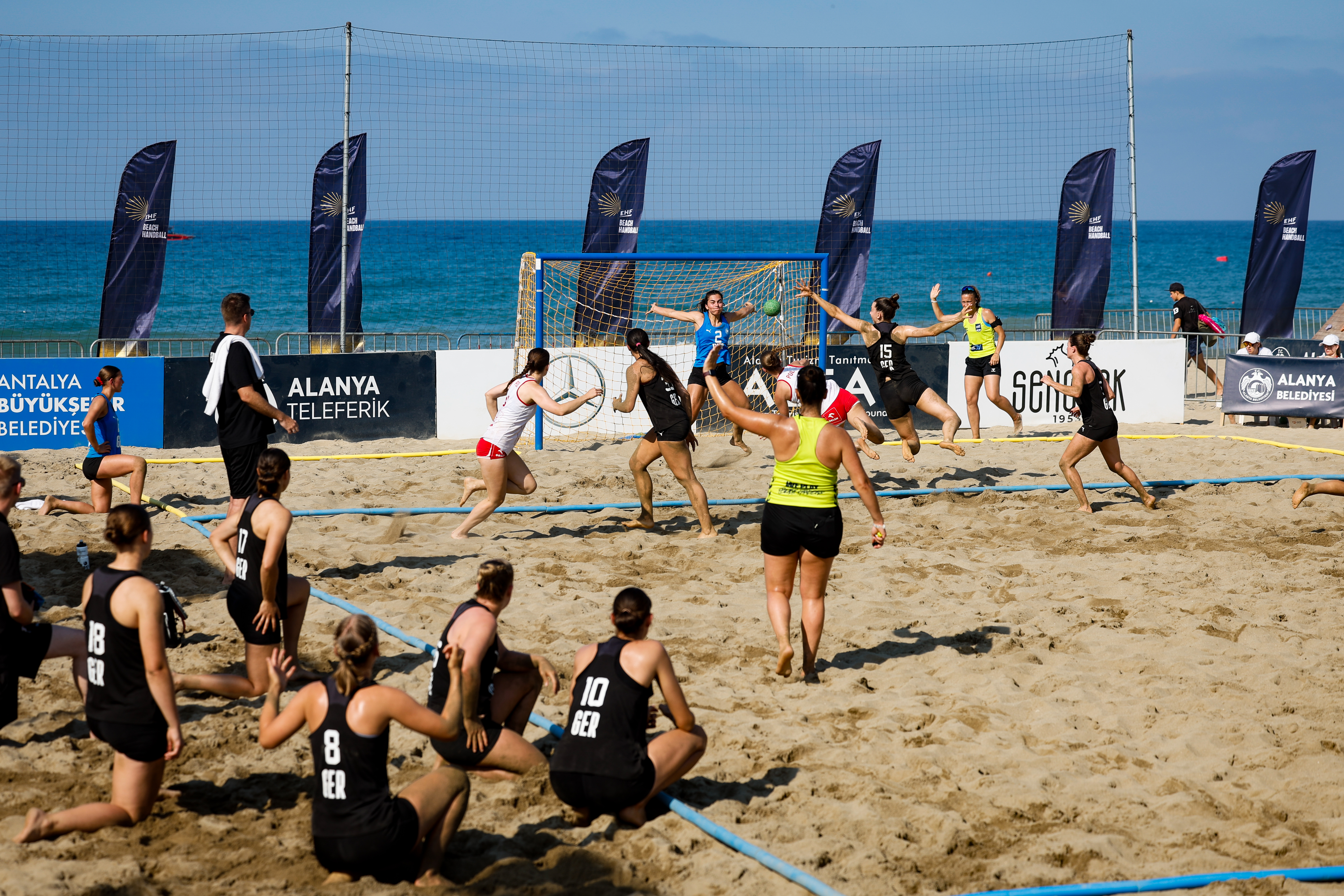 EHF Beach Handball EURO 2025 gets underway with exciting action