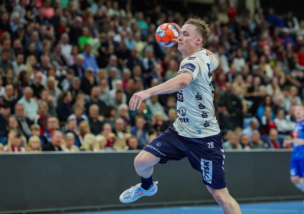 Day review 1: Flensburg's Pedersen nets 14 times; Gummersbach, GOG win
