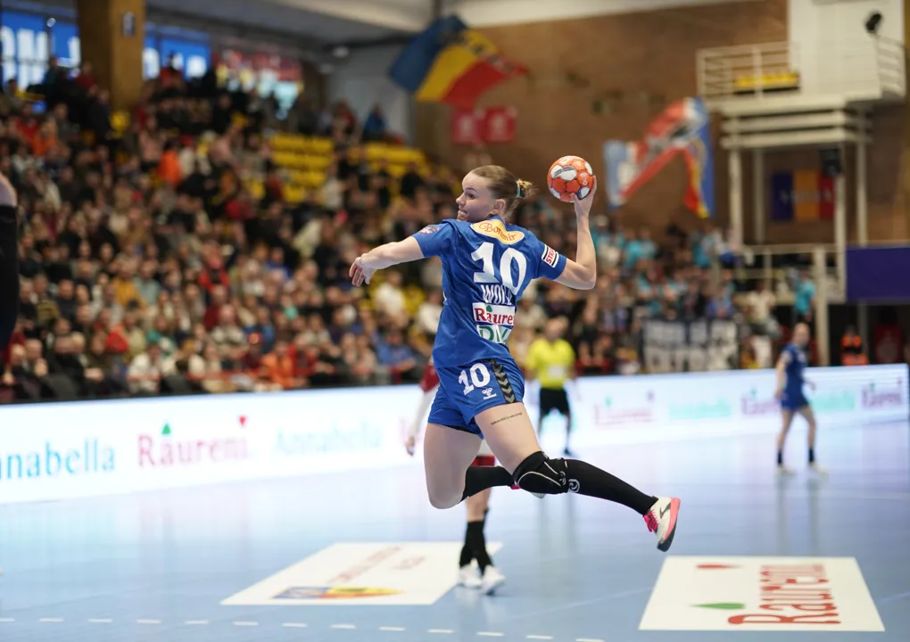 Group phase continues with top-of-the-table clashes in Romania