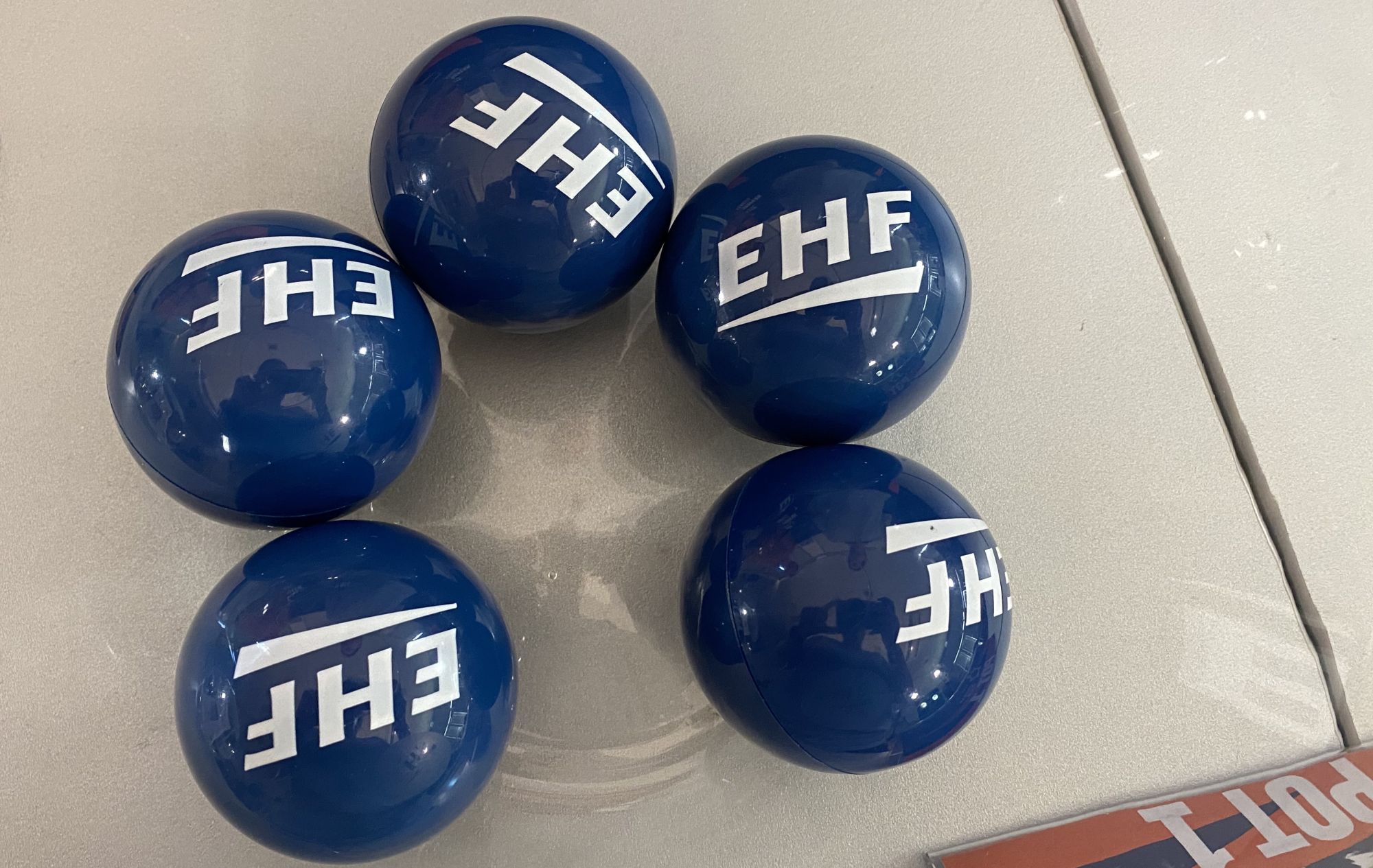 Two pots for the last qualification round ready