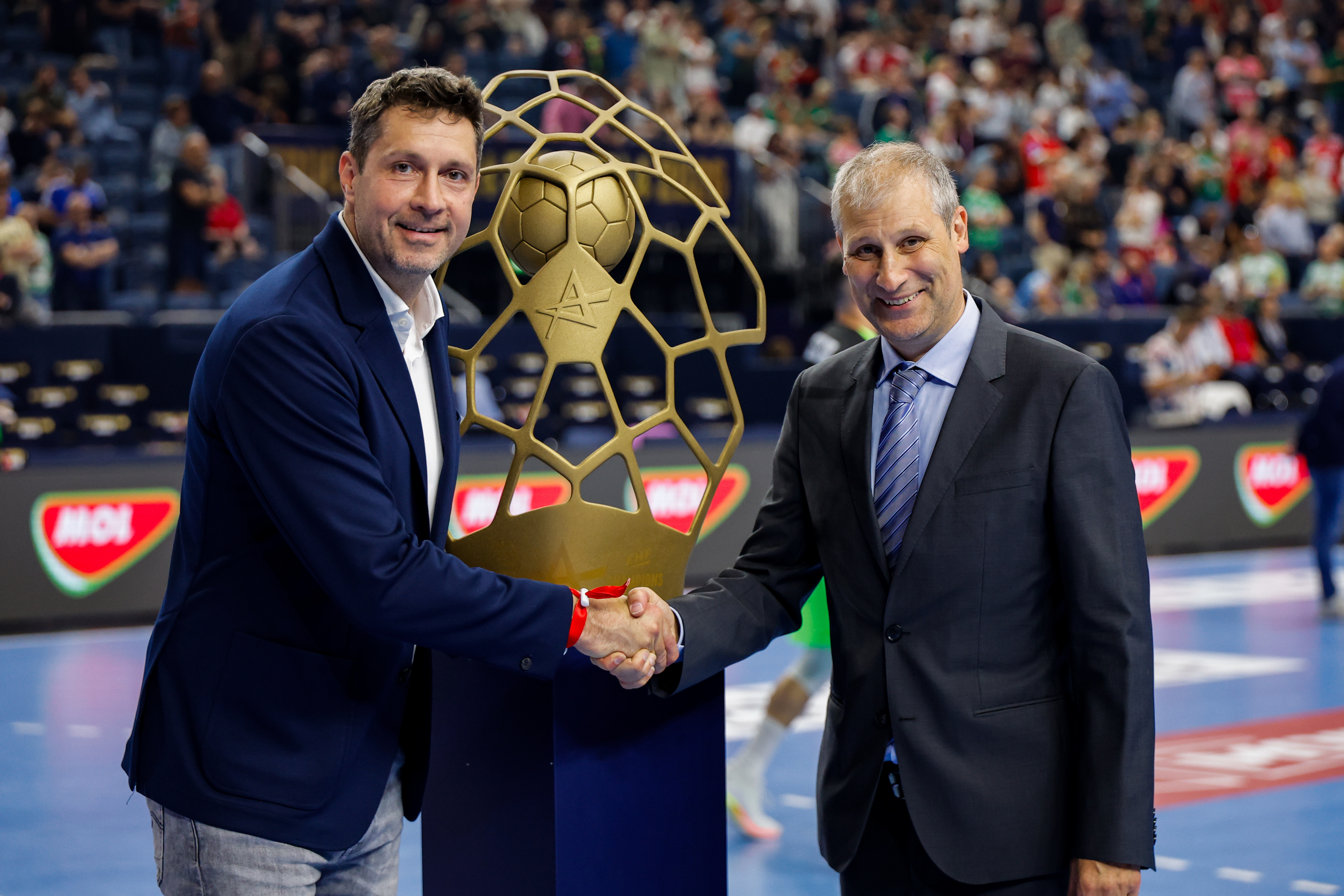 MOL Group przedłuża współpracę z Machineseeker EHF Champions League