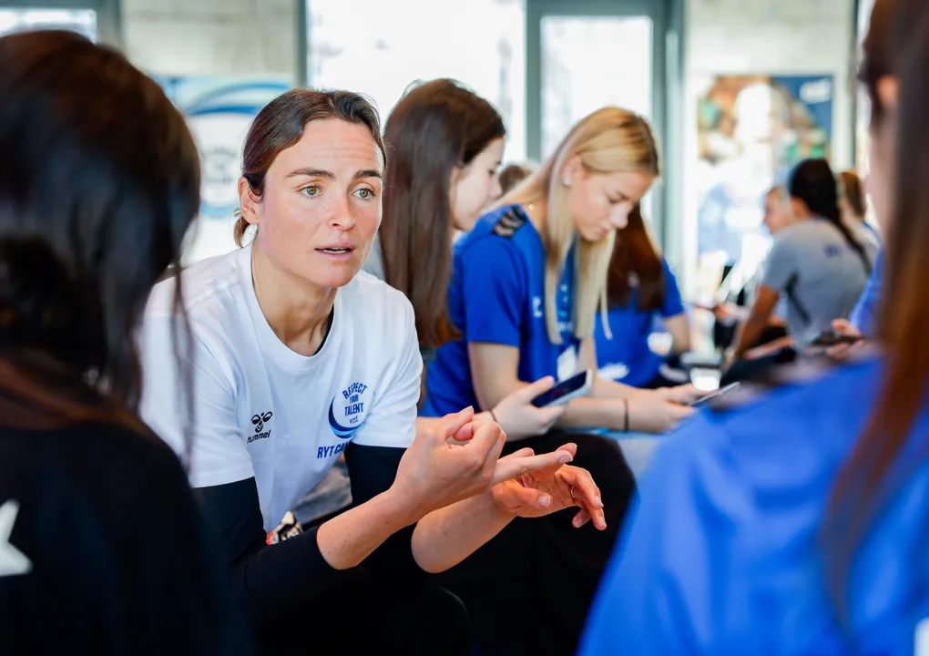 Broch i Kavtičnik poprowadzą sesję o budowie masy mięśniowej i żywieniu