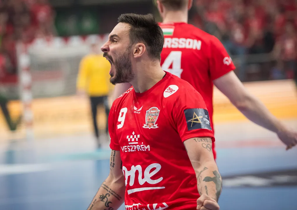 Veszprém and Barça secure top positions