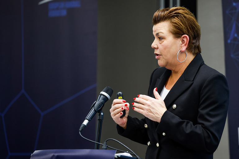 Strengthening Networks
