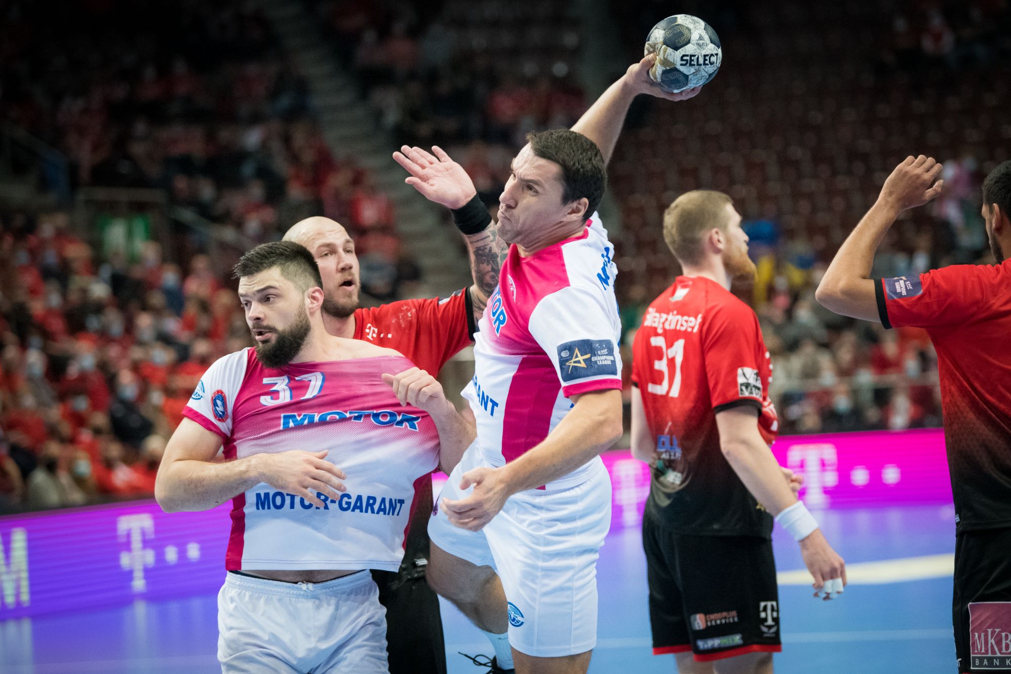 20211125 Veszprem Motorzaporozhye Barys Pukhouski