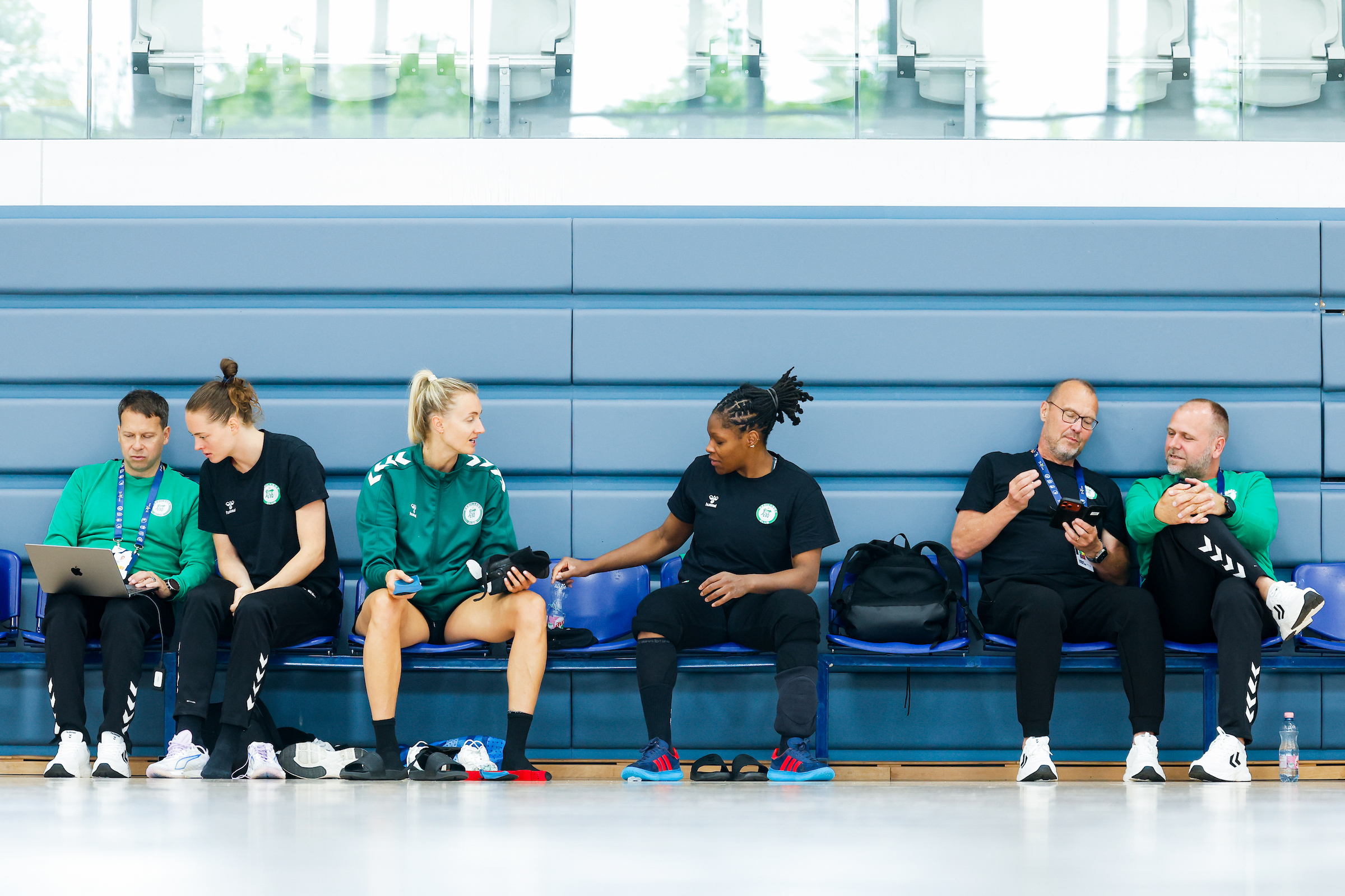 Summary: Teams prepare for Raiffeisen Bank EHF FINAL4