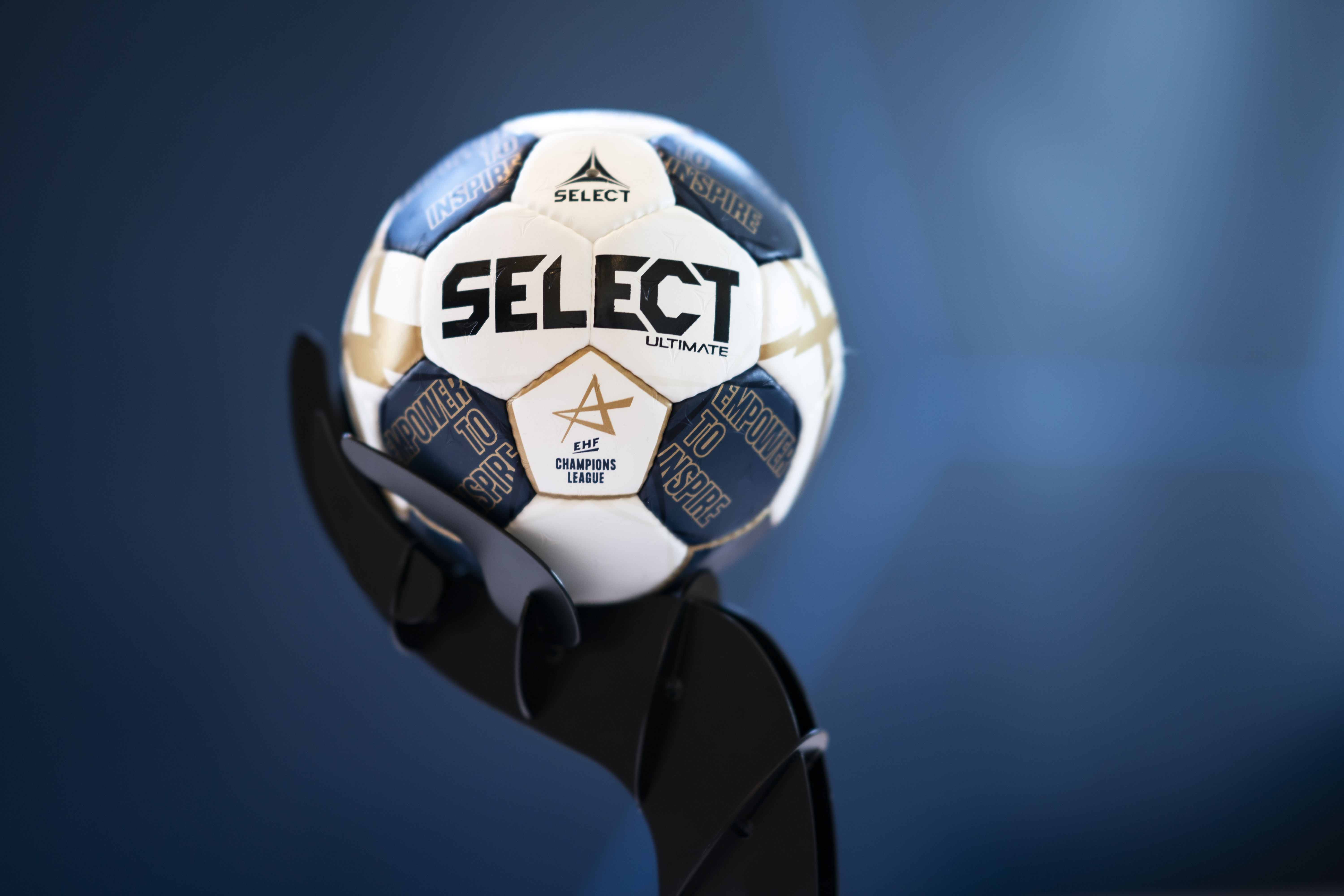 Select Ultimate CL Men v20 Handball Spielball 