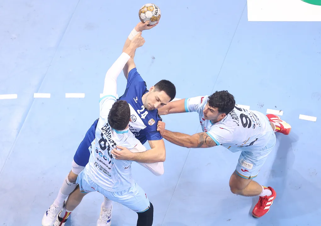 Serbia shock Spain, Austria end German winning streak