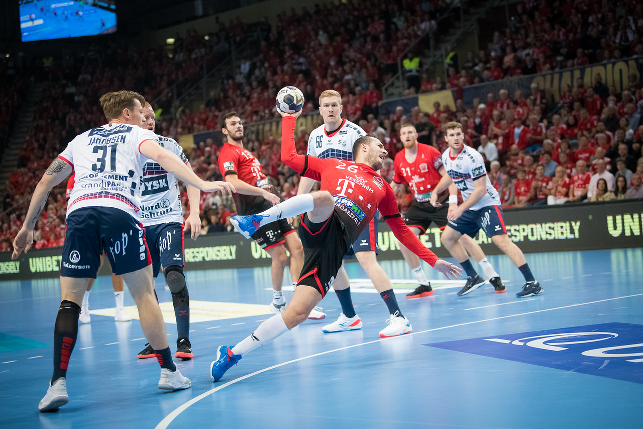 20211021 Veszprem Flensburg Manuel Strlek X2